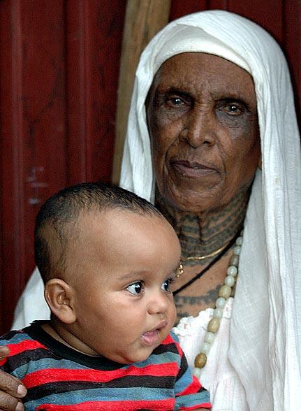 Woman and child in Bahar Dar - notice the tattoos